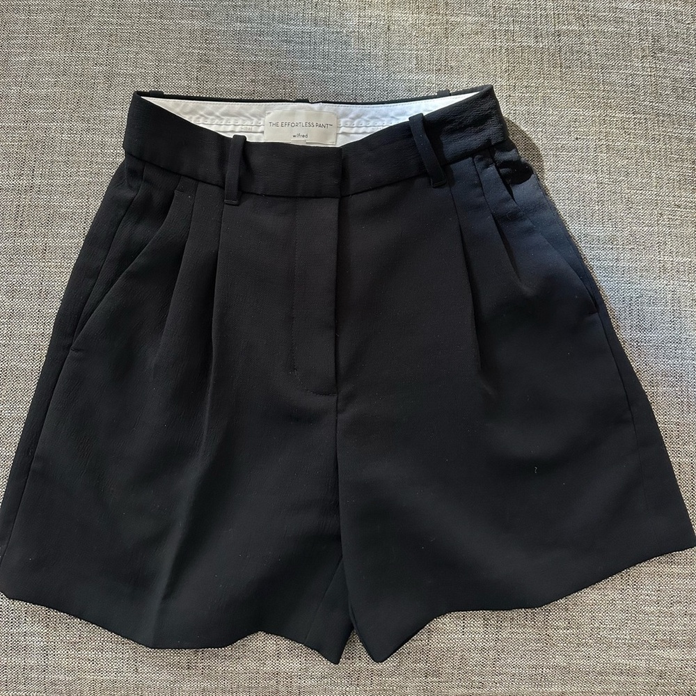 Wilfred Black High Waist Women's Shorts
